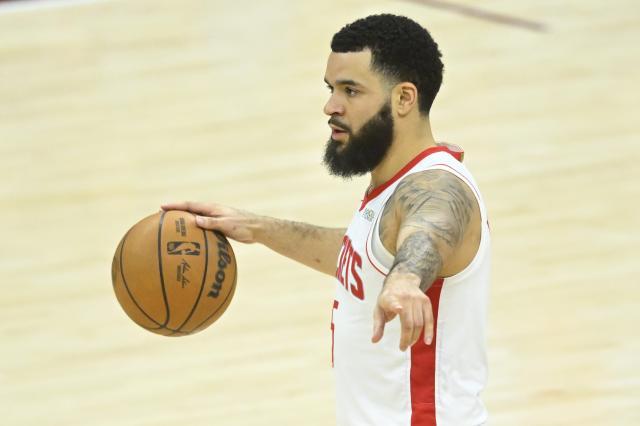 1740010101111077970.jpg fanfulite.jpg